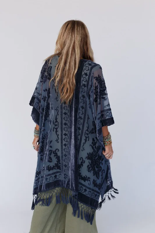 crushin-on-you-velvet-kimono-navy-blue