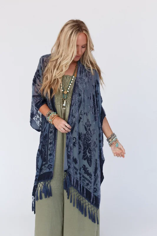 crushin-on-you-velvet-kimono-navy-blue