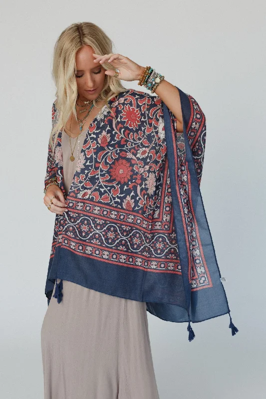 moroccan-beauty-tassel-kimono-blue