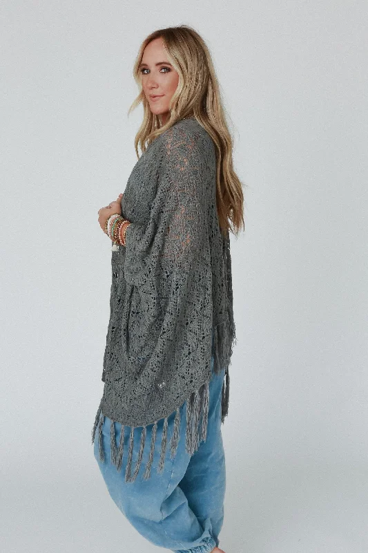 on-the-fringe-kimono-heather-gray