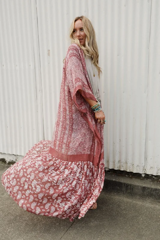 paisley-tapestry-free-flow-duster-kimono-wine