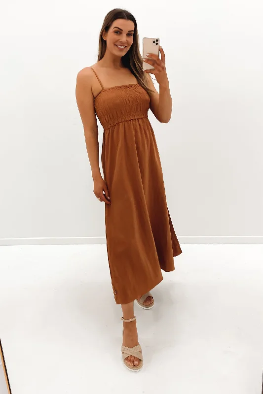 Classic Shirred Midi Dress Caramel