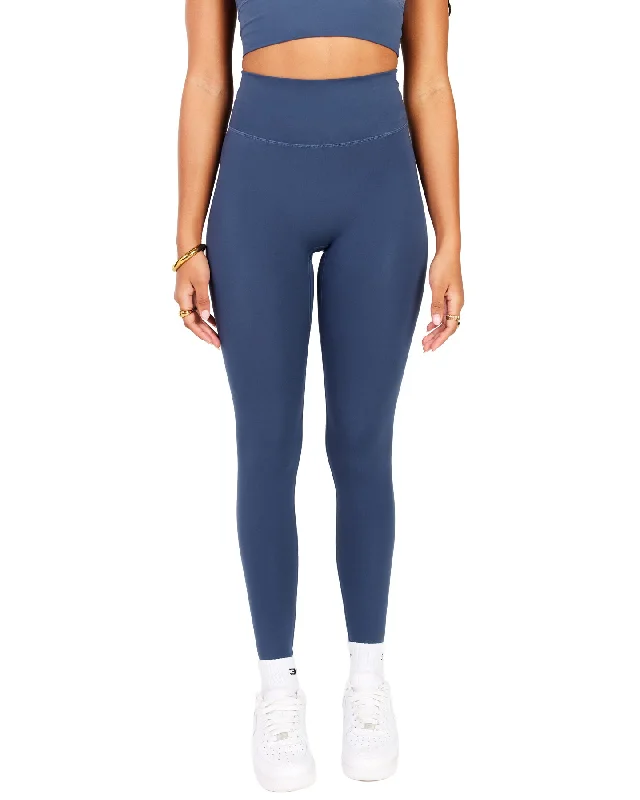 Aura SF Leggings - Soft Navy