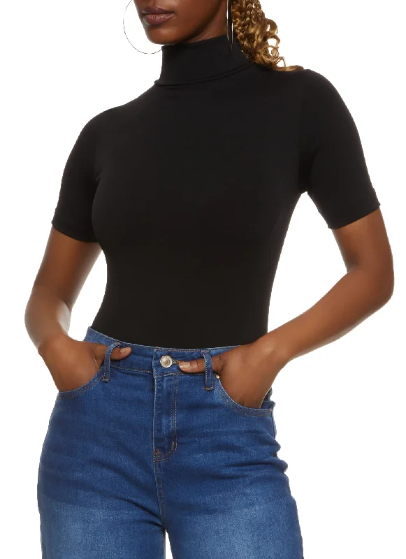 black-short-sleeve-mock-neck-seamless-bodysuit-1405062704412