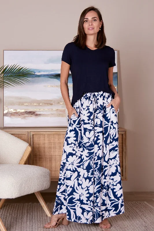 cora-palazzo-pants-navy-white-print