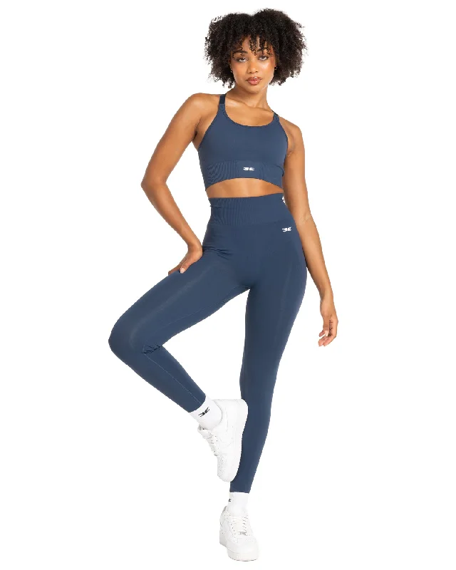 elite-seamless-v2-leggings-navy-subtle-scrunch