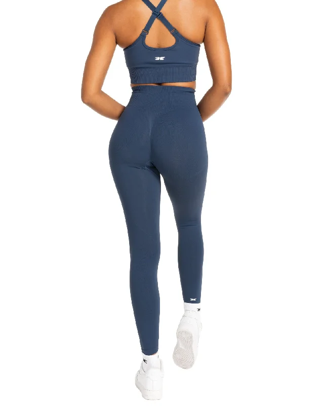 elite-seamless-v2-leggings-navy-subtle-scrunch