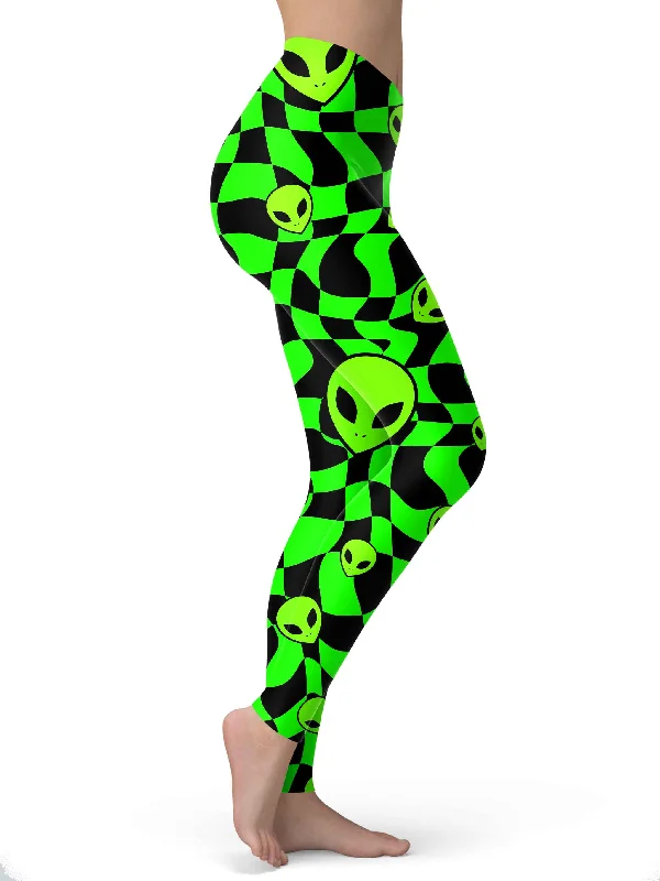 green-aliens-leggings