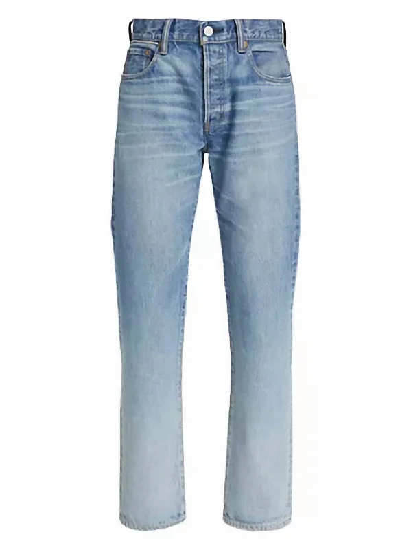 sahlen-straight-jean-in-light-blue-1