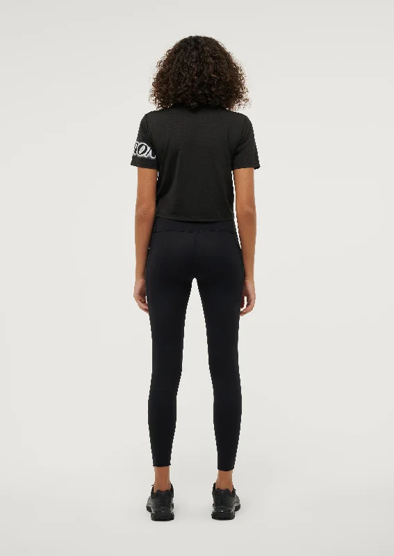 tiebreak-legging-in-black-1