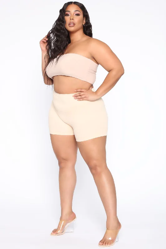 uncomplicated-seamless-shorts-nude