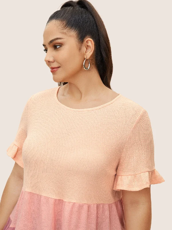 waffle-knit-contrast-ruffle-layered-hem-t-shirt